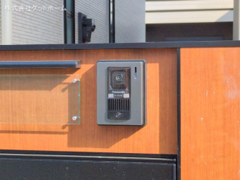 @-