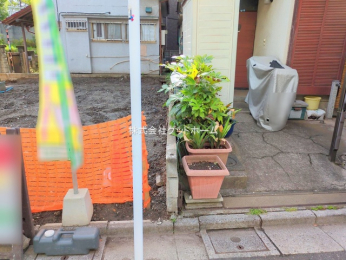 nynʐ^@-